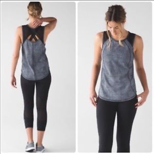EUC Lululemon sculpt tank